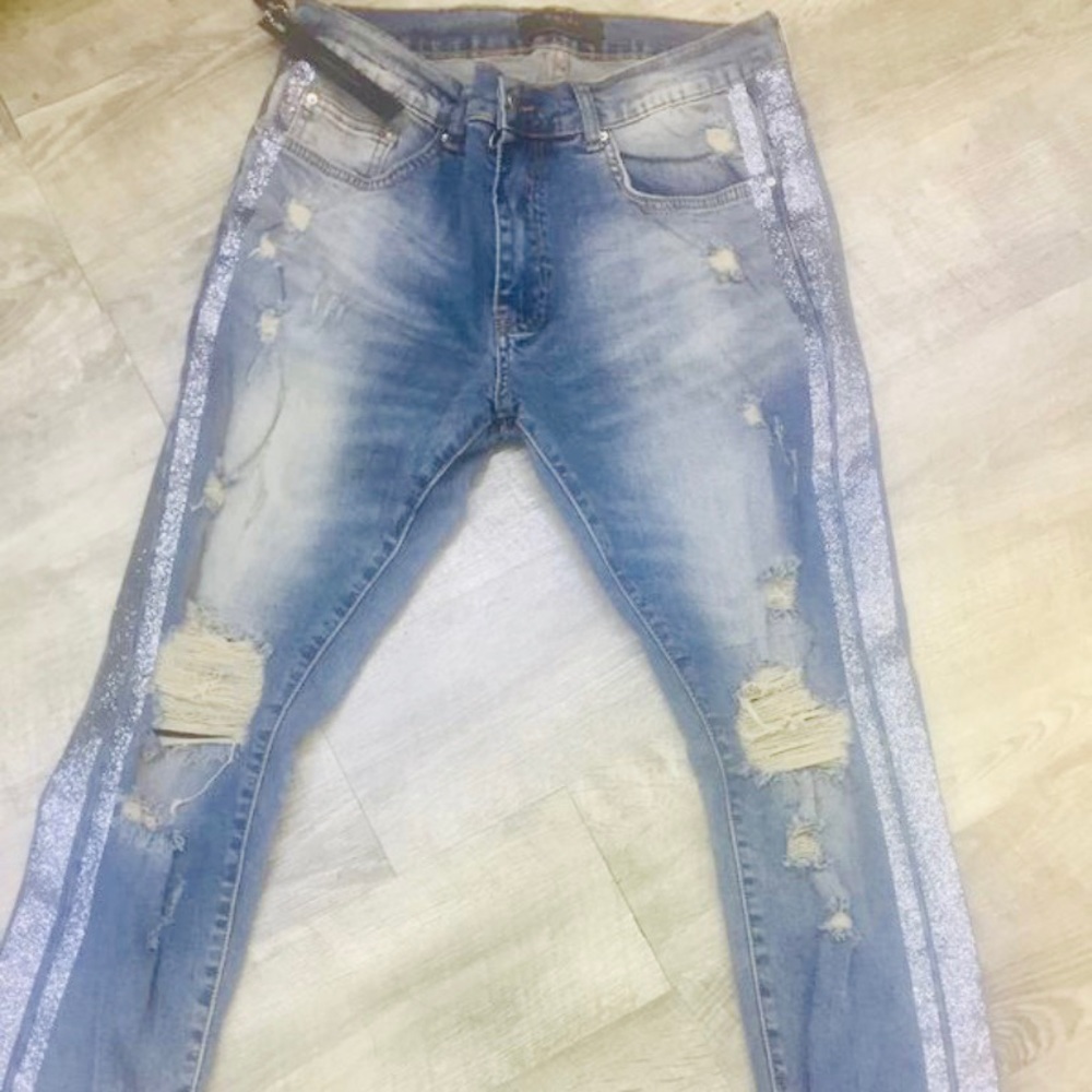 SOLD‼️‼️‼️❔